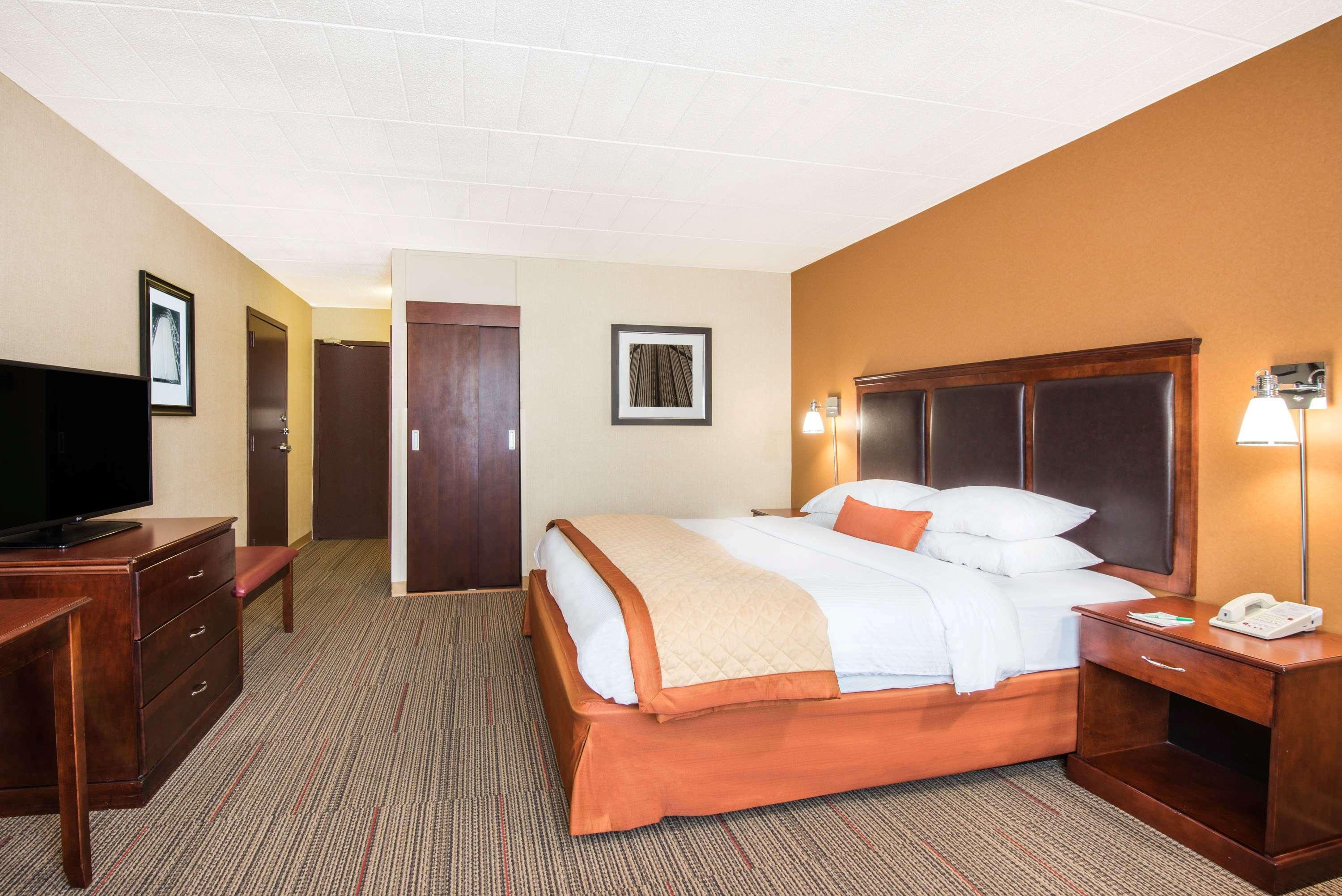 Robinson Township Wyndham Garden Inn Pittsburgh Airport מראה חיצוני תמונה