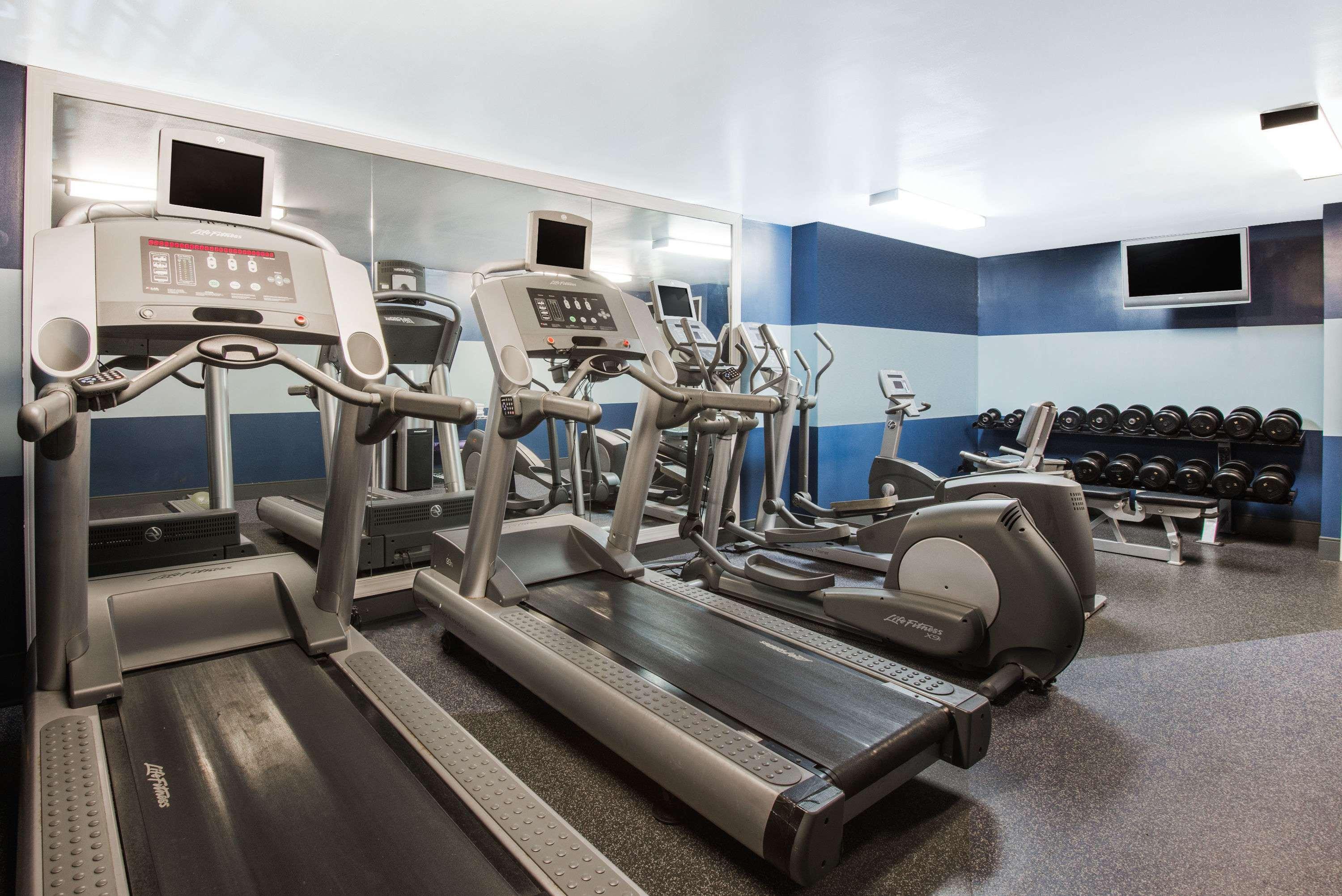 Robinson Township Wyndham Garden Inn Pittsburgh Airport מראה חיצוני תמונה