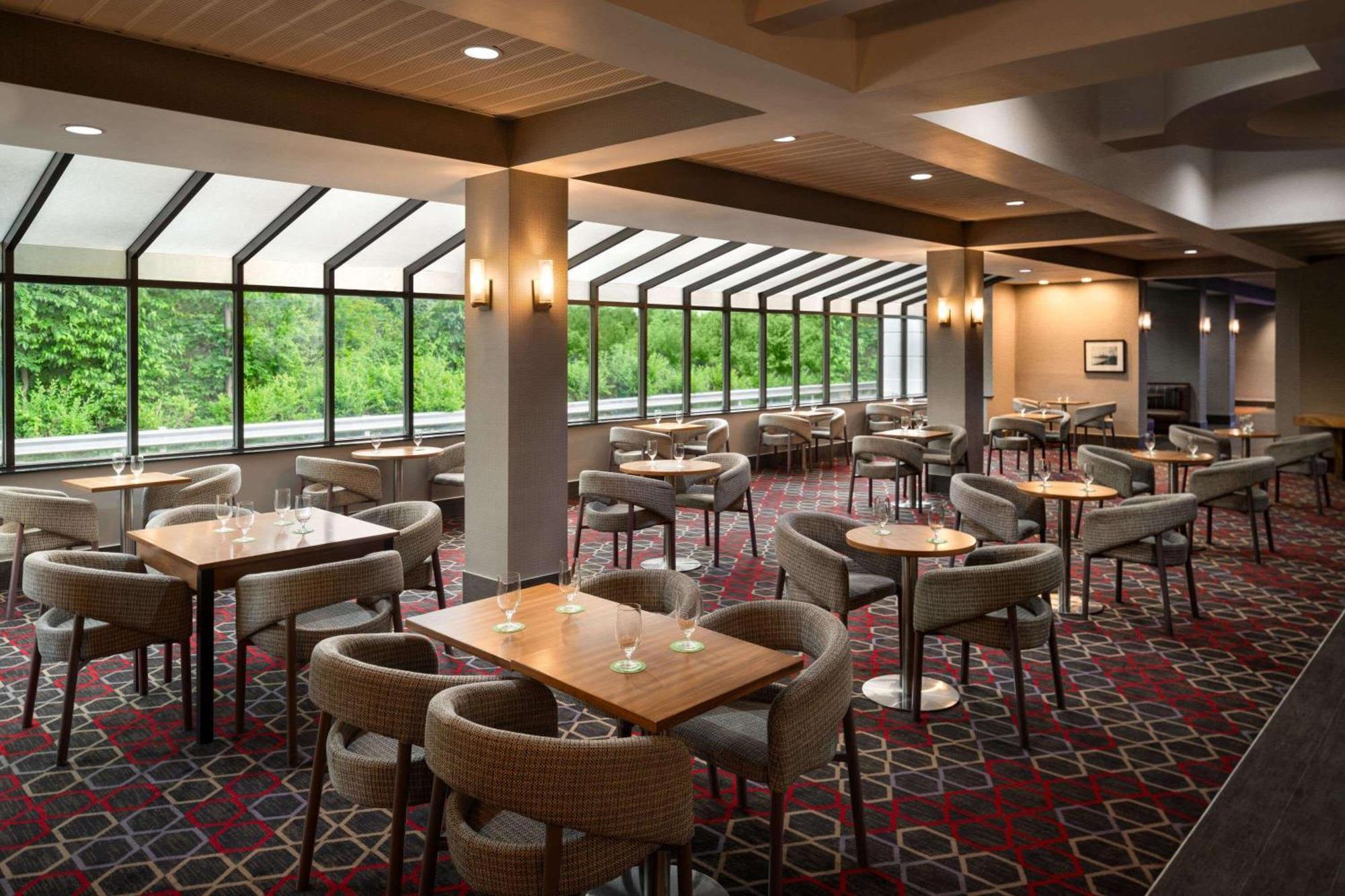Robinson Township Wyndham Garden Inn Pittsburgh Airport מראה חיצוני תמונה